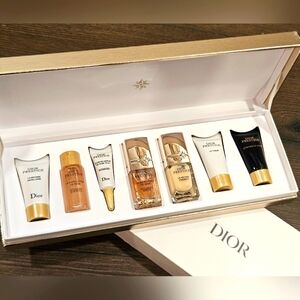 NIB Dior Prestige 7 Piece Skincare Set